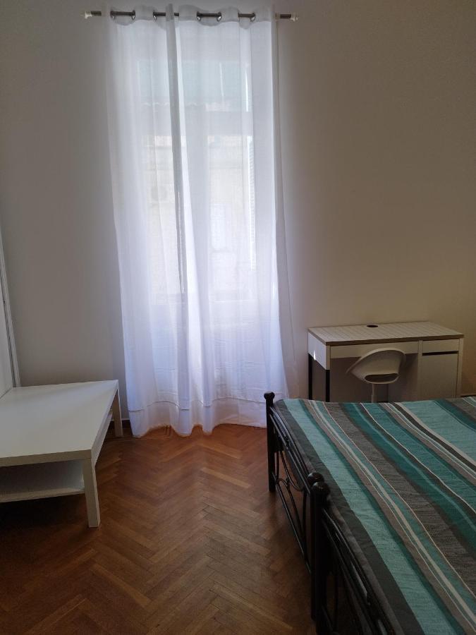 Комната Pilika 4Room With Shared Bath Athene Buitenkant foto